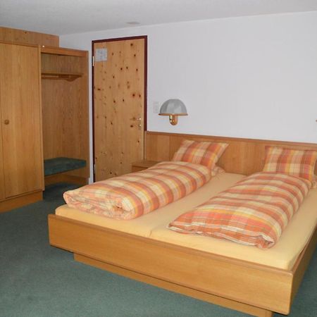 Hotel Seeblick Sufers Екстер'єр фото
