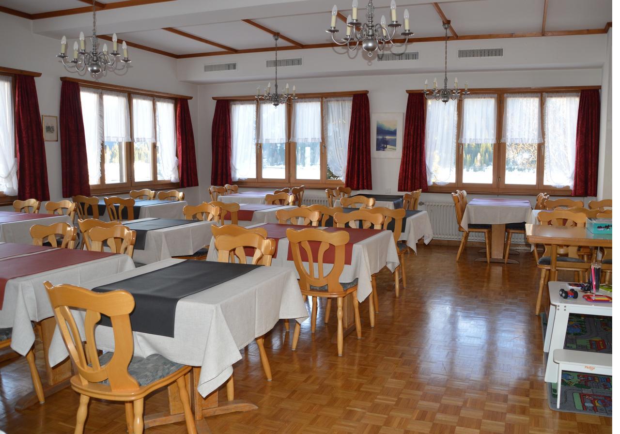 Hotel Seeblick Sufers Екстер'єр фото