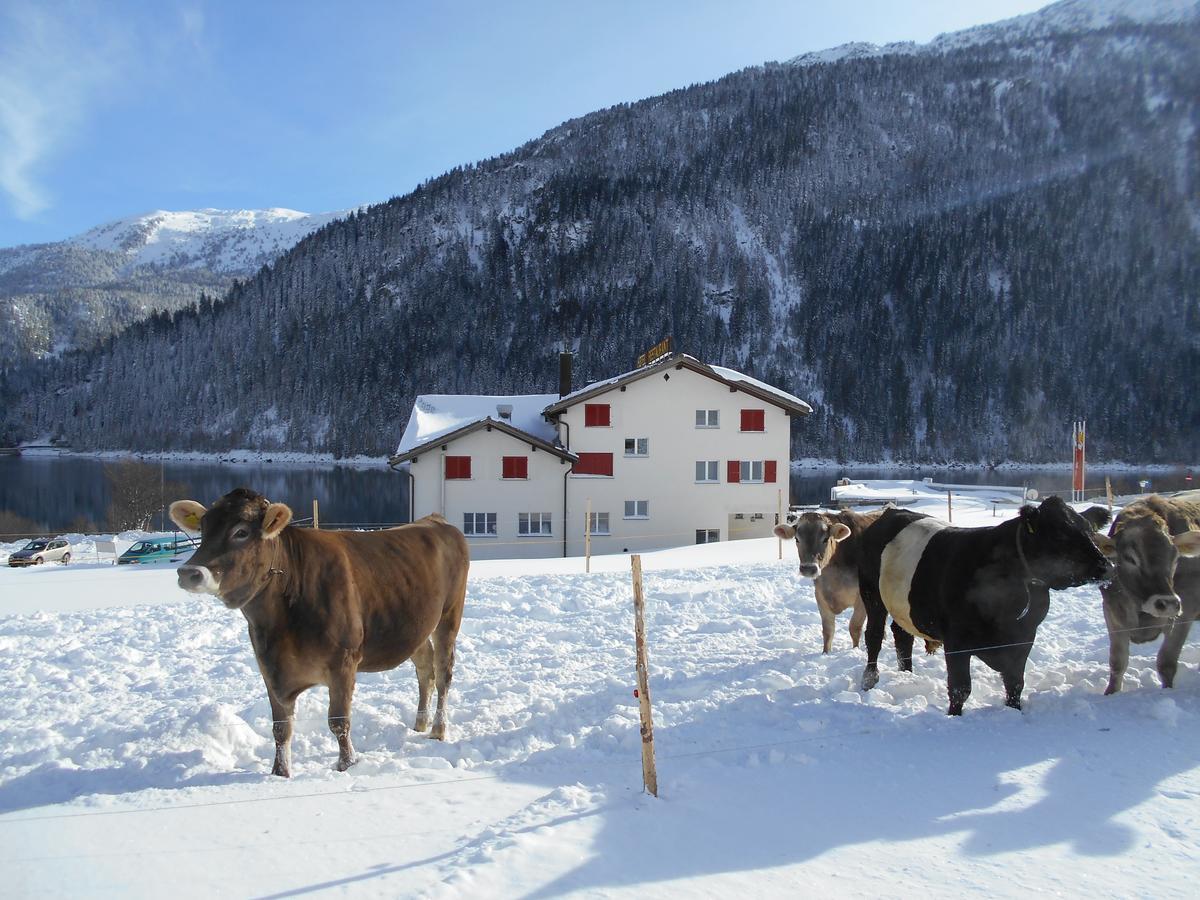 Hotel Seeblick Sufers Екстер'єр фото